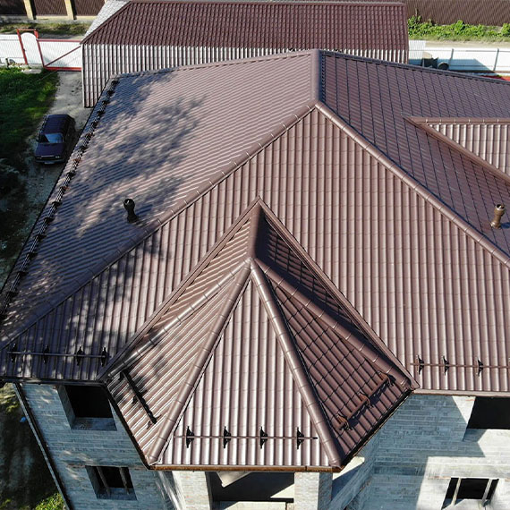 Монтаж сложной крыши и кровли во Владикавказе и Северной Осетии - Алании